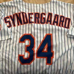 Noah Syndergaard NYM giveaway jersey